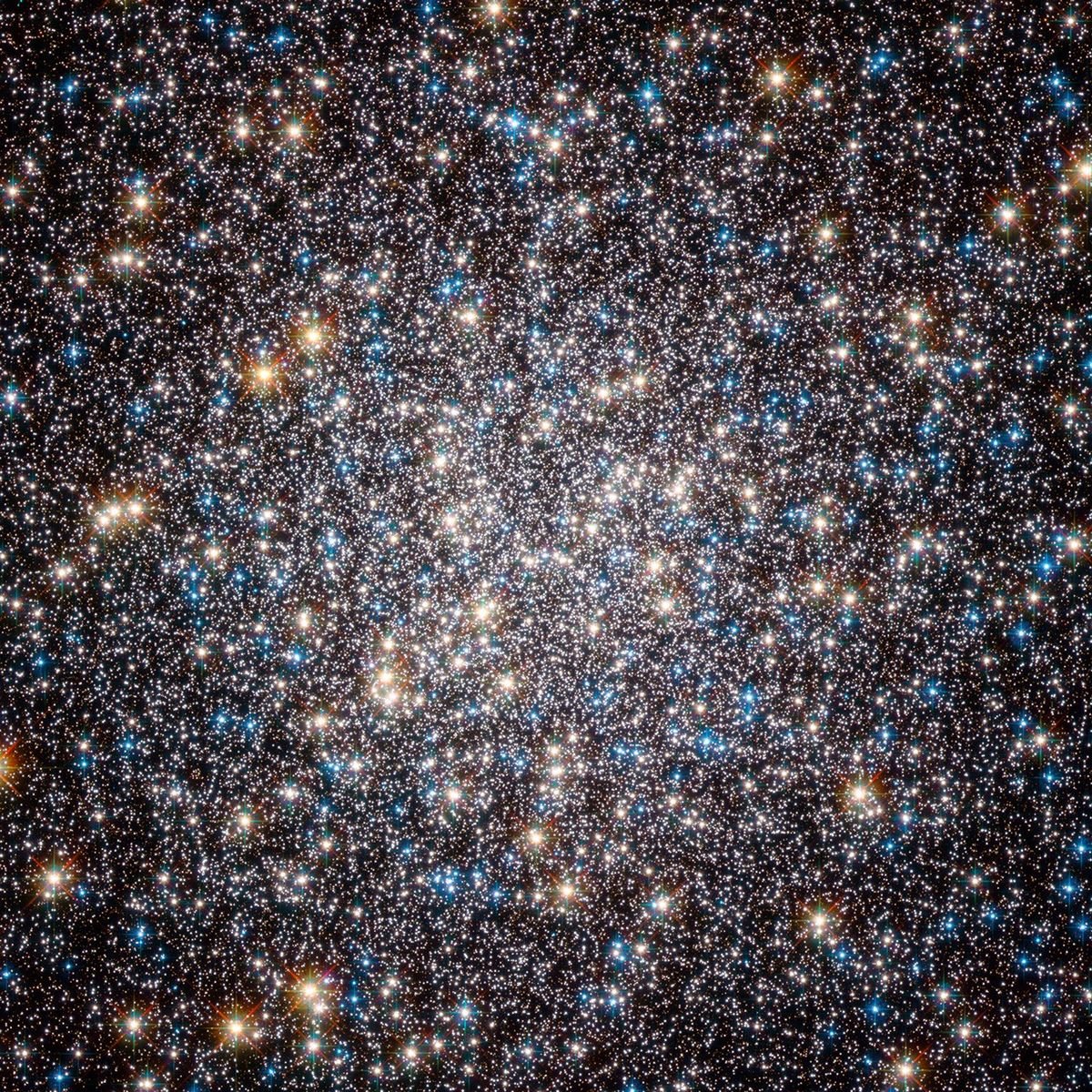 Messier 13 photographed with Hubble: a globular cluster reference, not a simulation of an eyepiece view.